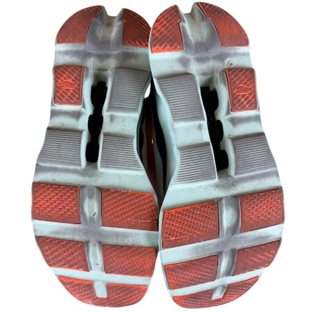 On Running Cloudmonster CloudTec Running Shoes Wh… - image 8